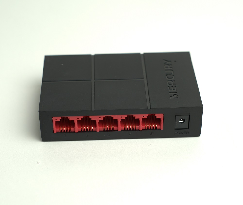 1Gb Box Network Switch